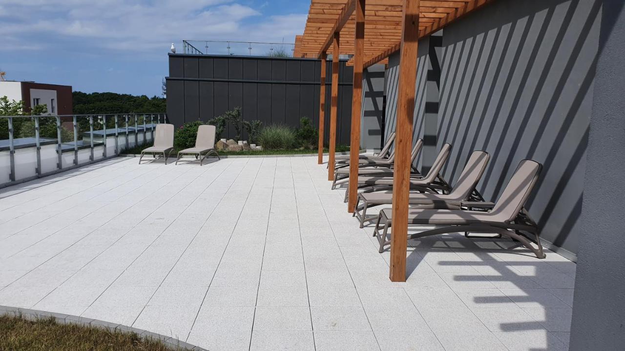 Apartament Baltyk Nadmorskie Tarasy Z Parkingiem Kolobrzeg Ngoại thất bức ảnh