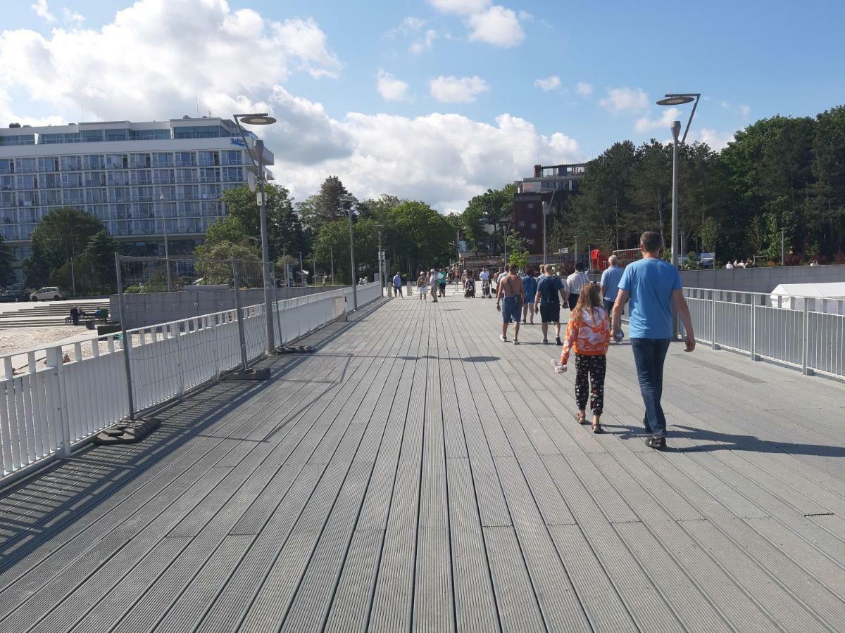 Apartament Baltyk Nadmorskie Tarasy Z Parkingiem Kolobrzeg Ngoại thất bức ảnh
